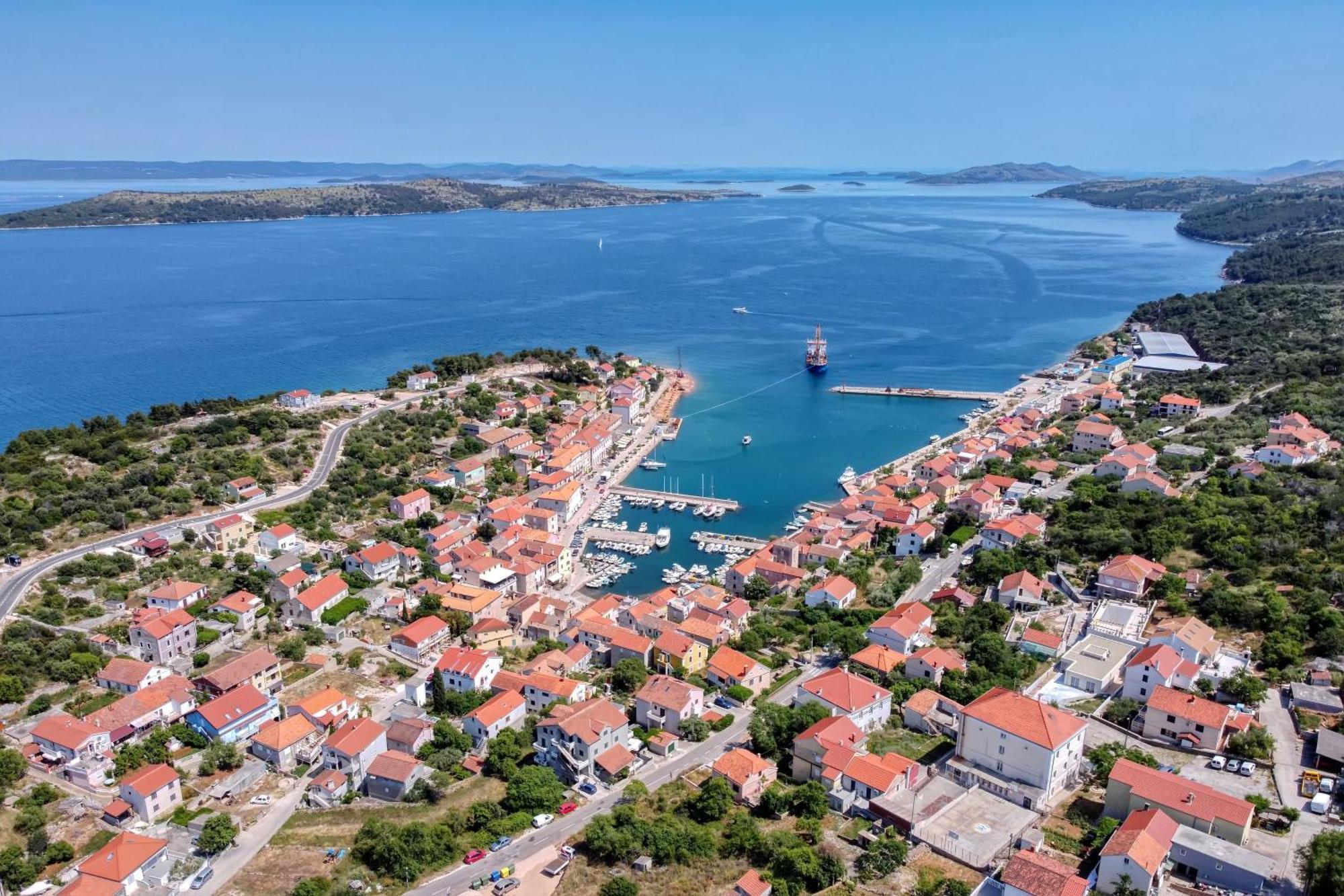 Apartments With A Parking Space Sali, Dugi Otok - 8181 Kültér fotó